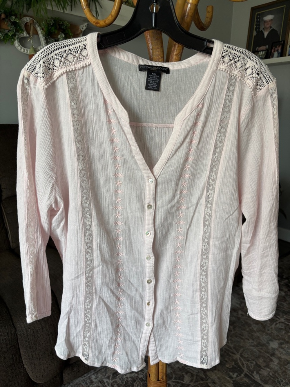 Preswick & Moore Pale Pink Embroidered Button-Front Top